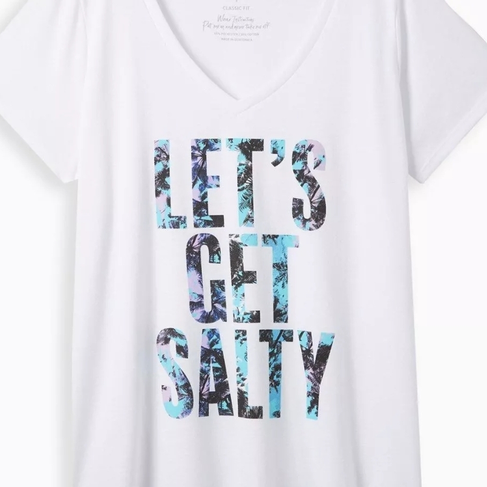Torrid White Graphic V Neck T Shirt 2xl.